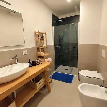 Al Capo In B - With Parking Trieste