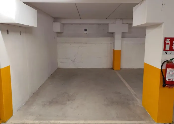 Al Capo In B - With Parking *